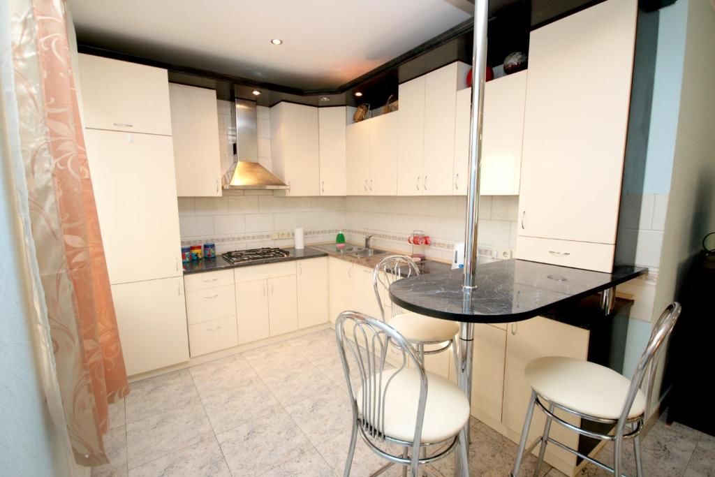 Апартаменты Inn Home Apartments in Kiev Center Киев