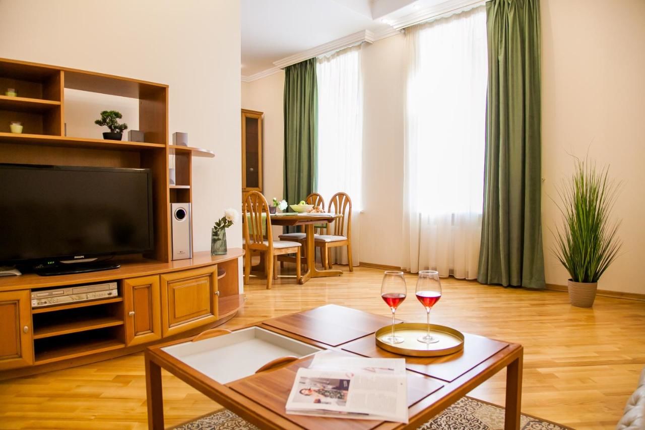 Апартаменты Inn Home Apartments in Kiev Center Киев