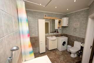 Апартаменты Inn Home Apartments in Kiev Center Киев Апартаменты с 2 спальнями - бульвар Леси Украинки, 1/4-9