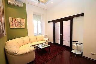 Апартаменты Inn Home Apartments in Kiev Center Киев Апартаменты Делюкс - ул. Богдана Хмельницкого, 32-1