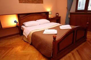 Апартаменты Inn Home Apartments in Kiev Center Киев Апартаменты с 1 спальней, Reytarskaya 7b-1