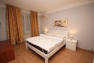 Апартаменты Inn Home Apartments in Kiev Center Киев Апартаменты с 2 спальнями - бульвар Леси Украинки, 1/4-7