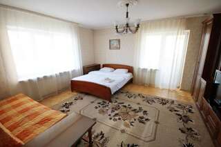 Апартаменты Inn Home Apartments in Kiev Center Киев Апартаменты - ул. Ивана Франко, 8/10-2