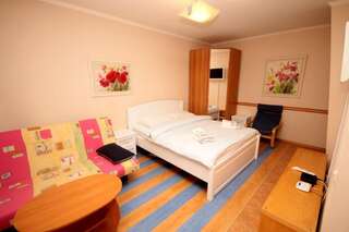 Апартаменты Inn Home Apartments in Kiev Center Киев Номер-студио - улица Ивана Франко, 8а-1